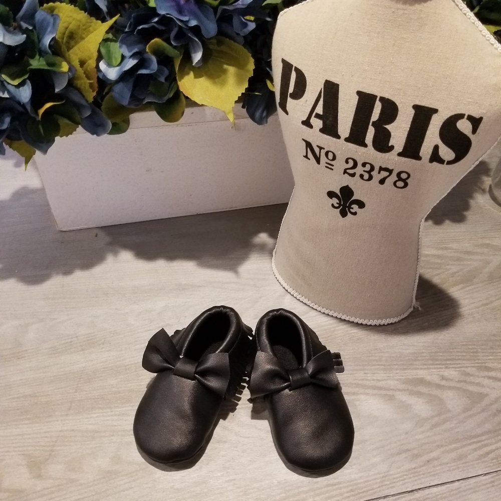 🖤 Baby mocs